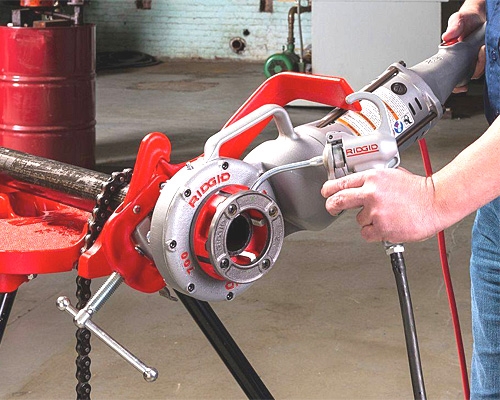 RIDGID 700-C závitorezný stroj